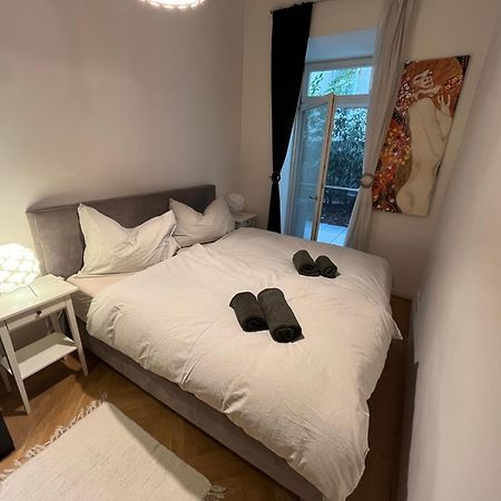 Quiet Apartment Next To Belvedere & Central Station Wien Eksteriør billede
